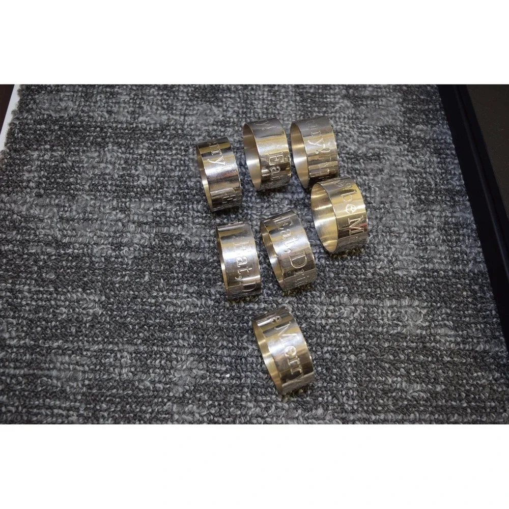 7 Metal Christmas Napkin Rings EAT, DRINK & BE MERRY Holiday Tablewear Festive
